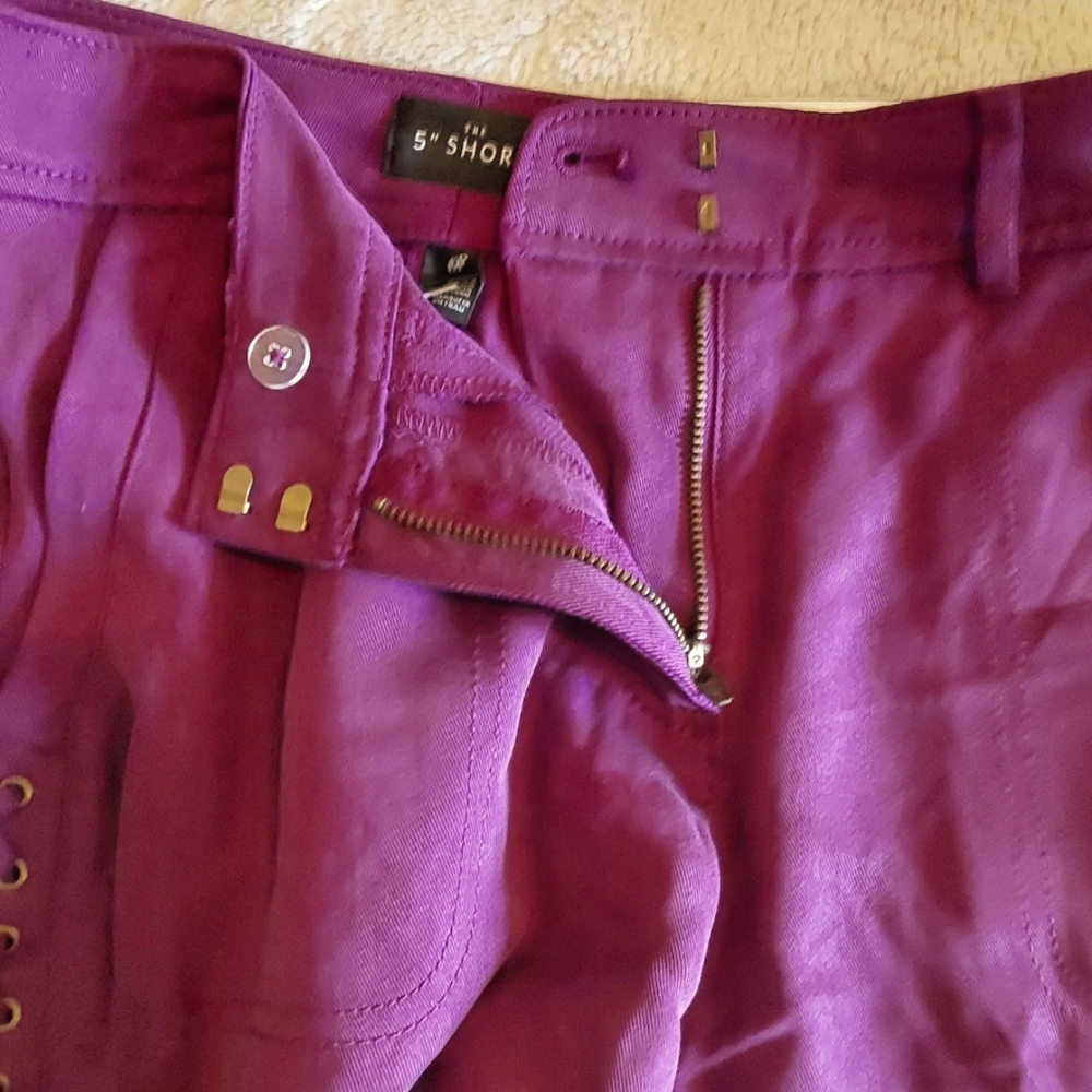 🌺 NWT WHBM Twill Lace-up Shorts - Picture 8 of 14